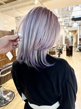 ブリッツレボルト(BLITZ R EVOLUT) ☆RyoMatsubaraによる艶々ブリーチデザイン