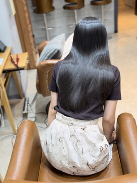 ロア 福岡天神店(LORE) 縮毛矯正【天神/髪質改善/縮毛矯正/酸熱トリートメント】