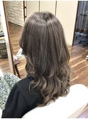 グレージュヘアカラー