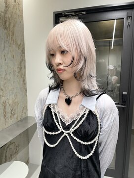 ソル 栄矢場町(SOL) ホワイトカラー/ホワイトベージュ/裾カラー/ウルフカット