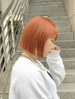 ロマリア(Lomalia) 【Lomlalia表参道】オレンジカラーボブ/シアーカラー/イメチェン