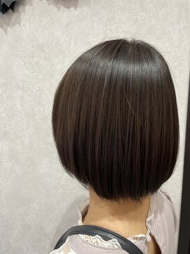 ハイパー(HYPER) 乾かすだけで艶とまとまりのある髪に大変身