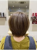 レディースフェイスフレーミングショートボブ