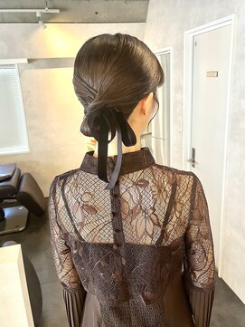 サンルーム(SUN room) タイトシニヨン/タイトアレンジ/トレンドセット/リボン/satsuki