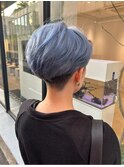 刈り上げショート×水色
