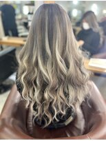 アベリア(Abelia)&nbsp;【 Abelia 】ハイライトスタイル