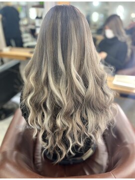 アベリア(Abelia) 【 Abelia 】ハイライトスタイル