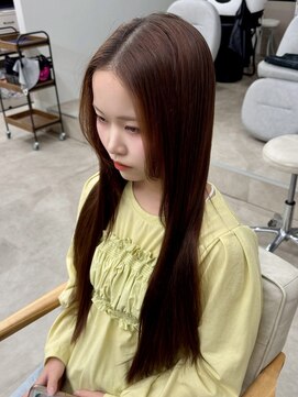 レヴィア(REVIA) レイヤーカット髪質改善トリートメント酸性ストレート