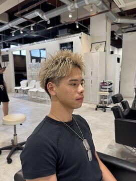 ルーストデラックス 京都河原町三条(ROOST dx) ハイトーンスパイキー