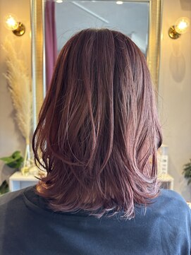 ソフ(soph) ミディアムゆる巻き