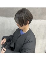 イチサンサン(/ 133)&nbsp;ショートボブ × アッシュ  [room02]