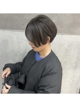 ショートボブ × アッシュ  [room02]