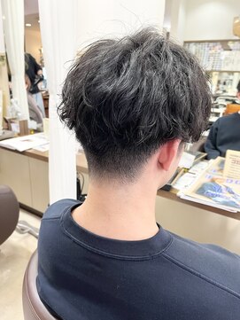 コアフィールフィス(COIFFURE fils) 《見附　今町》