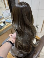 プラグ バイ ネオリーブ(plug by neolive)&nbsp;ミディアムレイヤーカット×髪質改善[髪質改善/縮毛矯正/韓国]T