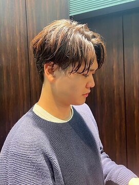 クィーンズガーデンバイケーツーギンザ(QUEEN’S GARDEN by K two GINZA) メンズカット/センターパート/ショート/ニュアンスパーマ