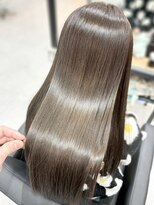 ハーシーバイアポロ 相模大野(HERSHE by apollo) x髪質改善/ホワイトグレージュ/レイヤーカット/チェリーブラウン