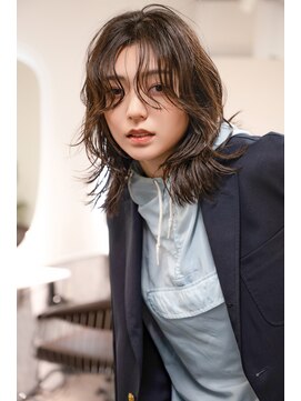 アフィナー(Afinar) 【横浜/横浜駅】レイヤーカット/髪質改善/ダブルカラー/エクステ