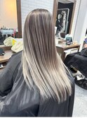 バレイヤージュ×ホワイトベージュ　デザインカラー