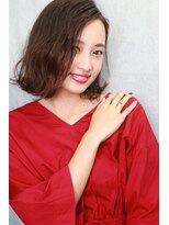 ココロ(COKORO)&nbsp;大人かわいい☆切りっぱなしボブ☆ウェーブ☆ミディ