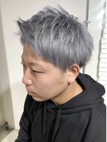 ダルシット(dulcet★★★)&nbsp;【☆☆☆】プラチナシルバーショートで個性的に☆