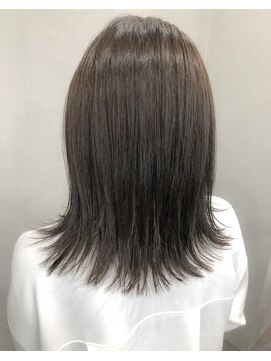 シャムオーツー 国分寺(CHAM:O2) 透明感スモーキーグレージュ  大澤龍平