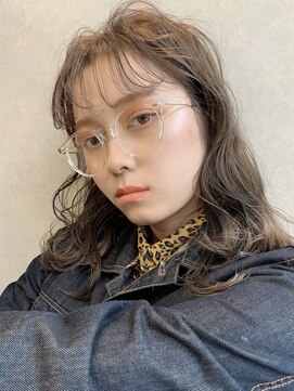 スリーバイベルベット(THREE...by velvet) ヘルシーベージュ