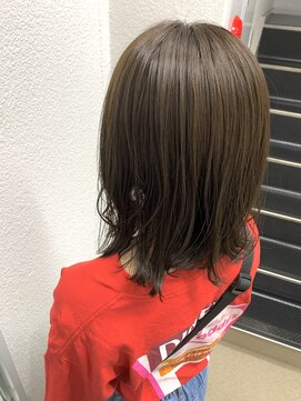 セレスト 町田店(CELESTE) 外はねボブ×オリーブベージュ