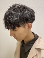 ヒロギンザ 新橋日比谷口店(HIRO GINZA)&nbsp;令和ツイストスパイラル【新橋　日比谷　内幸町　理容室　床屋】