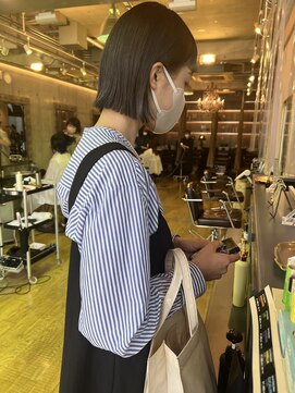 エディット トウキョウ(e.dit tokyo) 【MILK/MURIEL macoto】切りっぱなしボブ