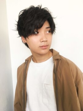 キー(kii) センターパート/ツイストスパイラル/ツーブロック