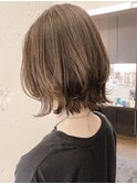 小顔イメチェン、モカブラウングレーベージュくびれレイヤーボブ