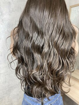 アフィナー(Afinar) 【横浜/Afinar】艶髪☆色気グレーカラー☆