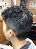 アップバングパーマショートスタイル（センターパート）新大塚
