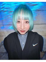 ペールグリーン