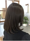 オリーブカラー