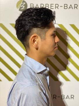 バーバーバー 四谷(BARBER-BAR) ビジネス爽やかツーブロックニュアンスパーマスタイル