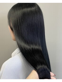 クレーデ ヘアーズ 五日市店(Crede hair's)の写真/柔らかい質感のストレート髪にこだわり◎しっかりクセを伸ばしながら自然な仕上がりに[髪質改善/縮毛矯正]