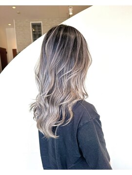 ヘアーラウンジ プレ(Hair Lounge Ple) シャドールーツ