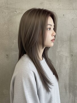 エイチ ウルフカット 大阪梅田(811) 50代ハンサムショートショートバレイヤージュクラゲヘアパーマ