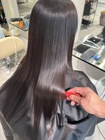 レヴリー(reverie)&nbsp;艶髪ストレート髪質改善白髪ぼかし40代50代