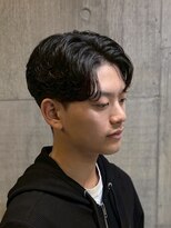 ビンゴ(BINGO) 2536_黒髪アッシュ毛流れマッシュショートセンターパート