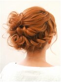 編み込みパーティーヘア