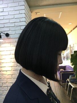 ヴォイス(voice) 前下がりボブ