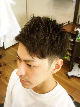 ヘアー クリエイト 縁(Hair Create en) アップバングショート