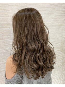 ヘアーデザインルアナ(Hair design Luana.) ハイライト+ミルクティーベージュ