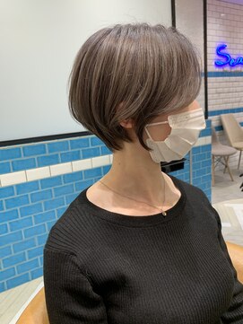 シー バイ ロンド 新宿(Sea by Lond) ホワイトベージュ小顔大人キレイショートボブ 新宿