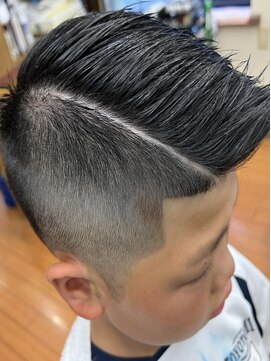 カットハウス コヤマ バーバースタイル×キッズカット