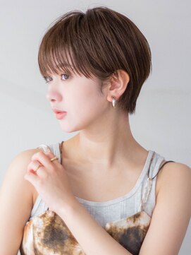 サーカス バイ ビュートリアム 青山(CIRCUS by BEAUTRIUM) マッシュショート20代30代40代大人可愛い暗髪うる艶髪青山表参道