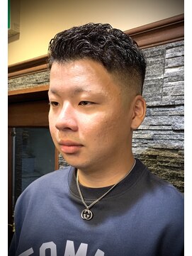 プロ バーバーショップ(PRO BARBER SHOP) ハードパート濡れパン