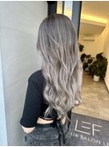 プラチナブロンドバレイヤージュ
